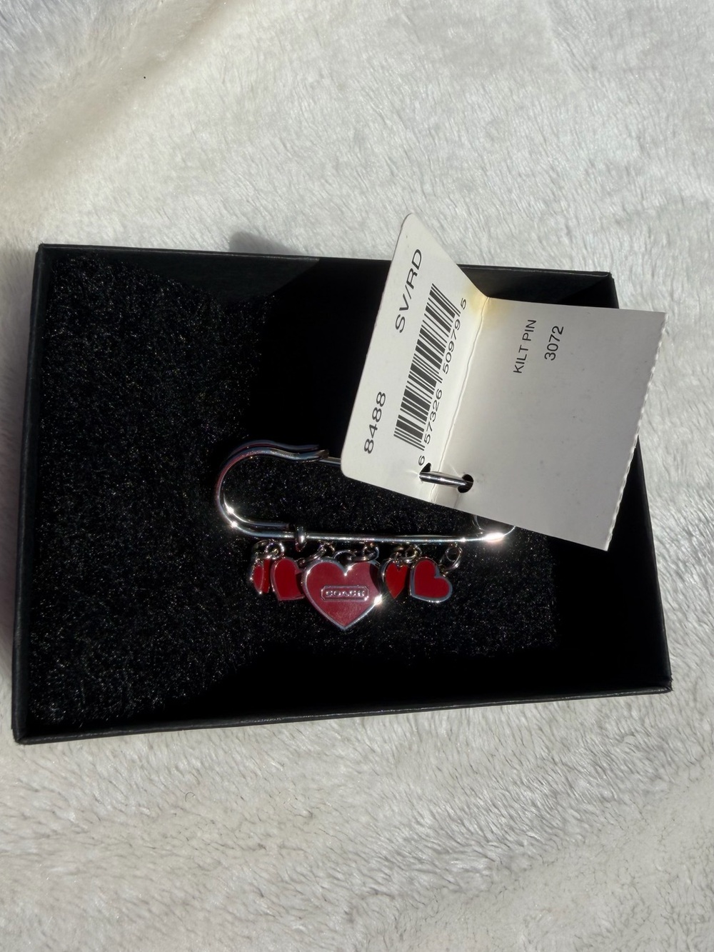 Coach Red Heart Charm Safety Pin Key & Card Holder Accent - Picture 2 of 6